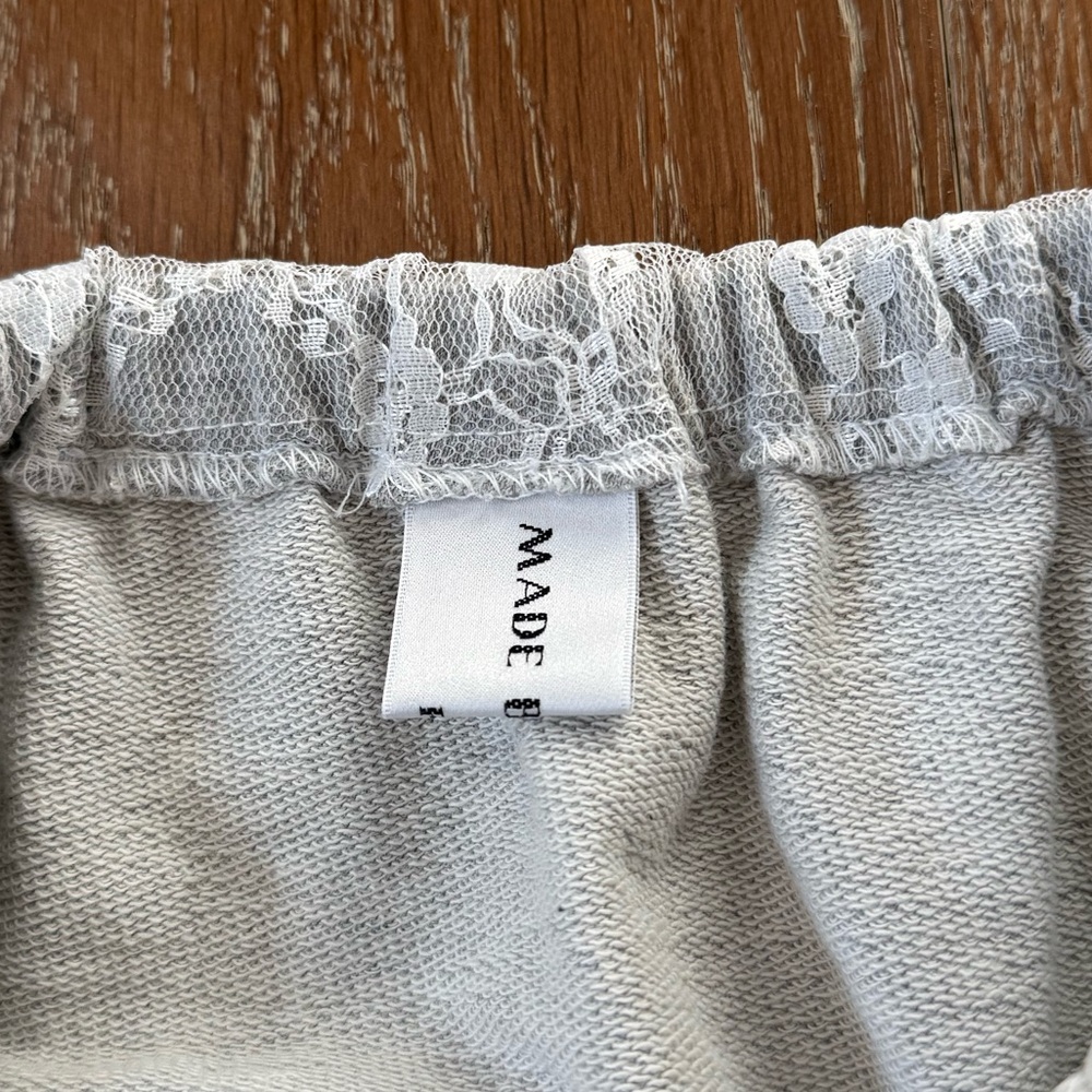 Gray Lace-Trimmed Skirt - Picture 2 of 2